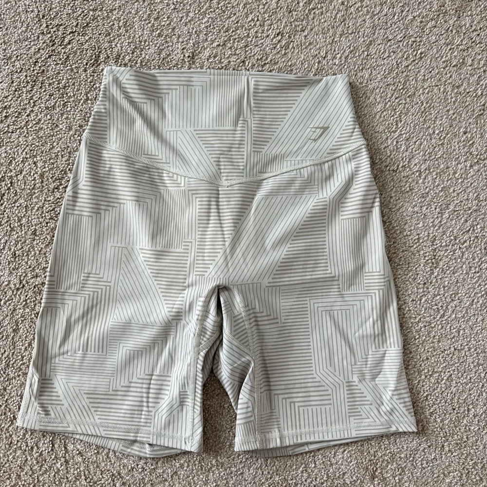 Gymshark Geometric Patterned Bike Shorts - Gray